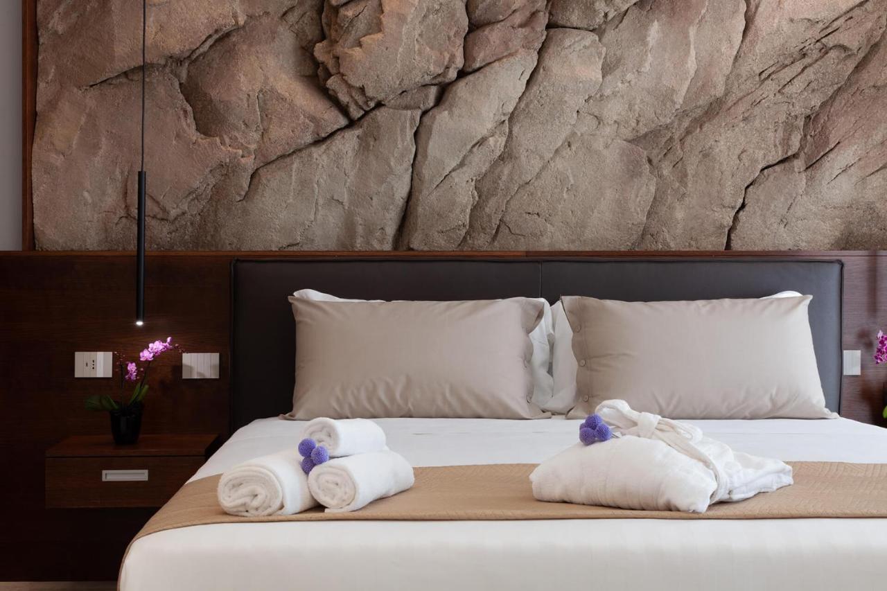 Palazzo Ferrucci Luxury Suites Cagliari Zewnętrze zdjęcie