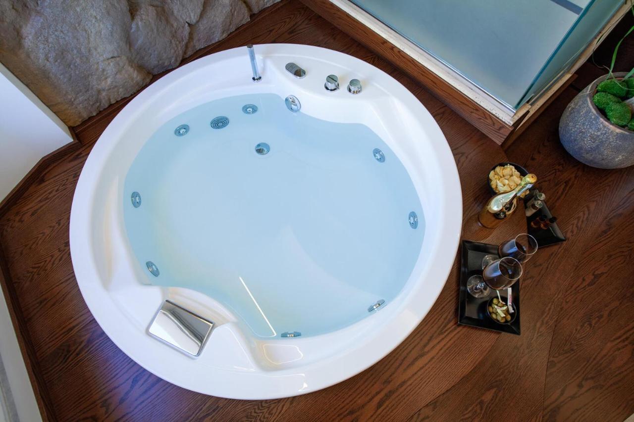 Palazzo Ferrucci Luxury Suites Cagliari Zewnętrze zdjęcie