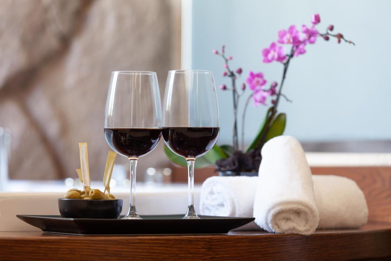 Palazzo Ferrucci Luxury Suites Cagliari Zewnętrze zdjęcie